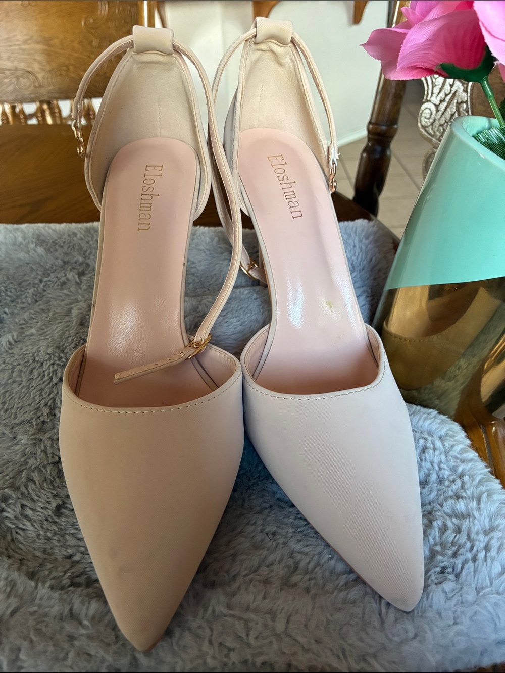 Pointed-Toe Ankle-Strap Heels in Nude Blush